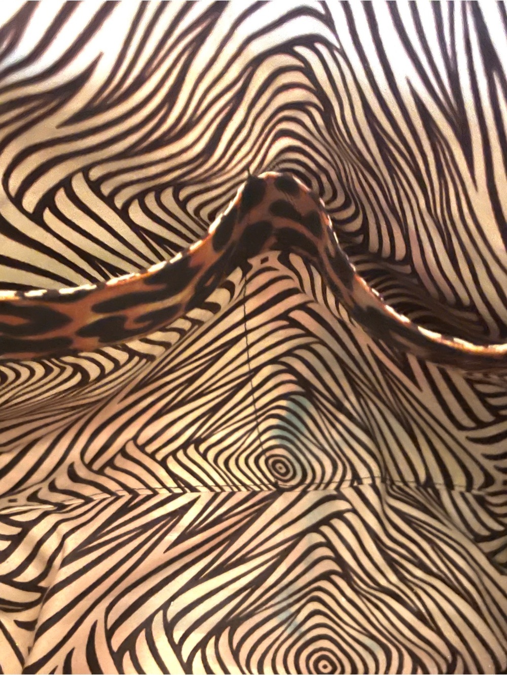 Barabara Leopard Print Tote Bag Handmade in India - Picture 6 of 10